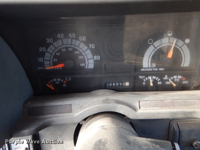 image for item DH5061 1999 GMC C7500 dump truck