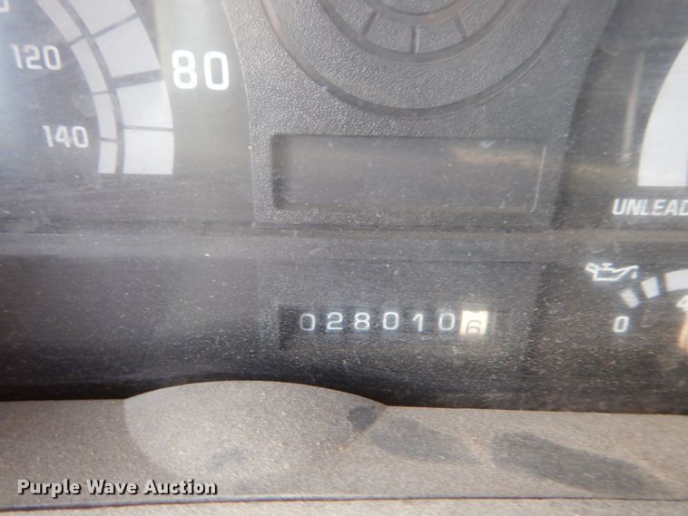 image for item DH5061 1999 GMC C7500 dump truck