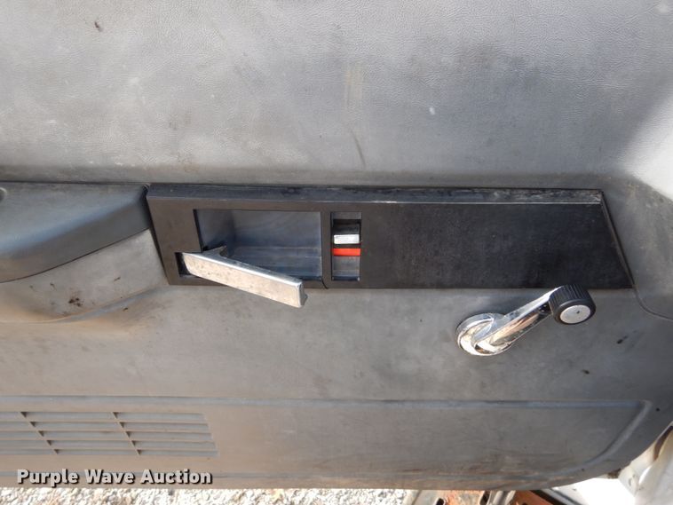 image for item DH5061 1999 GMC C7500 dump truck