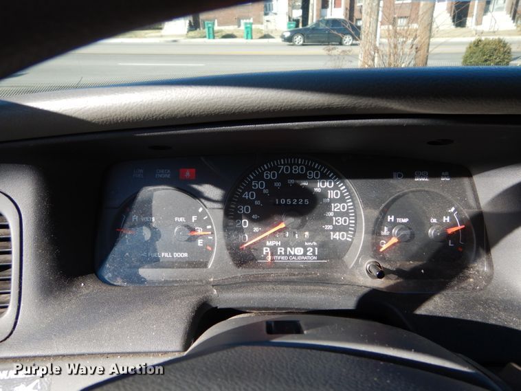 image for item DH5066 2005 Ford Crown Victoria Police Interceptor