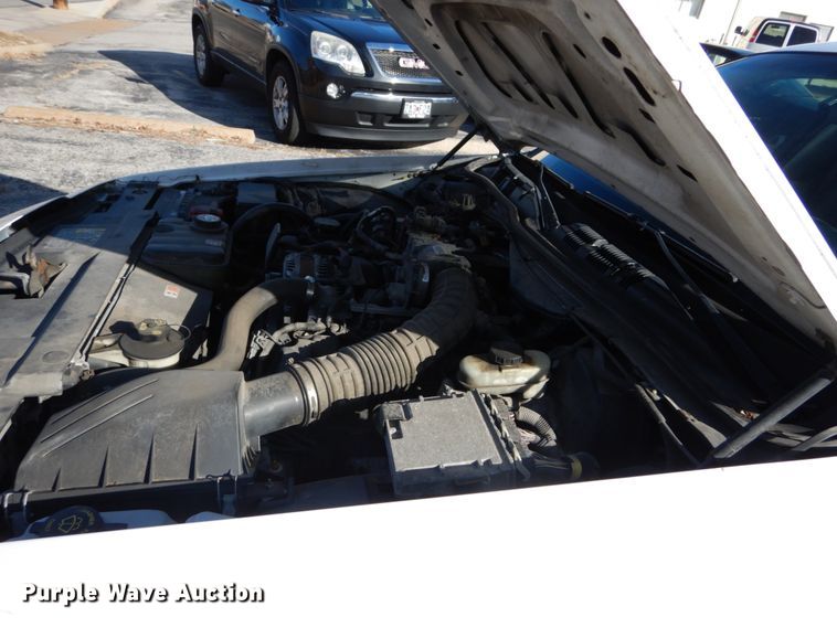 image for item DH5066 2005 Ford Crown Victoria Police Interceptor