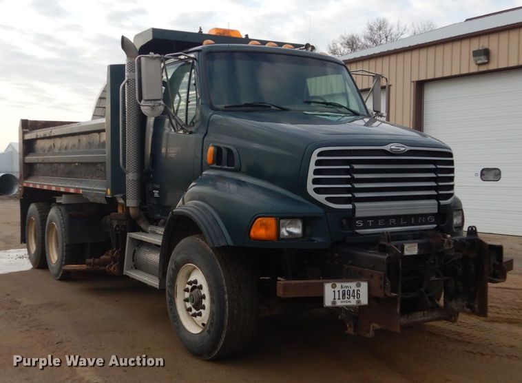 image for item EC9230 2008 Sterling LT8500 dump truck