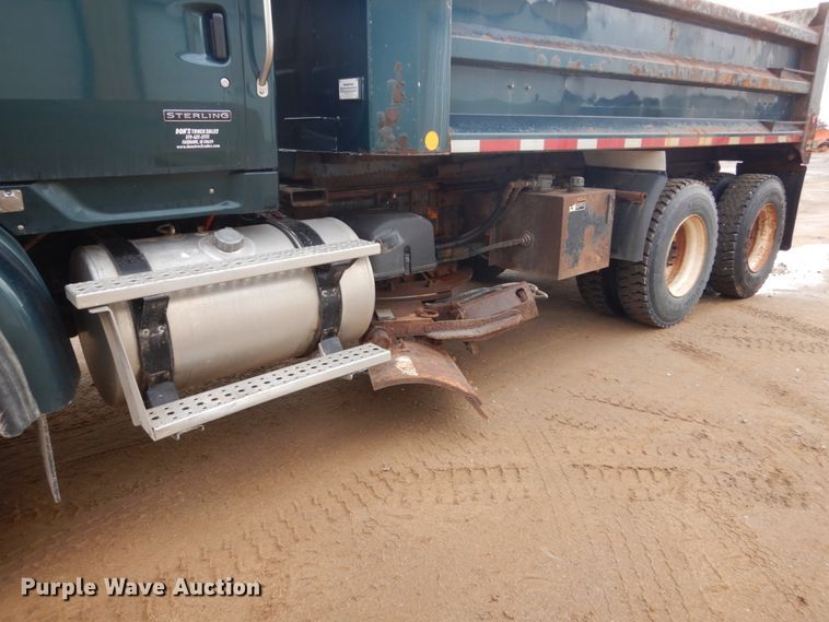 image for item EC9230 2008 Sterling LT8500 dump truck