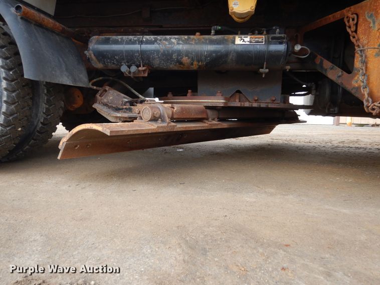 image for item EC9230 2008 Sterling LT8500 dump truck