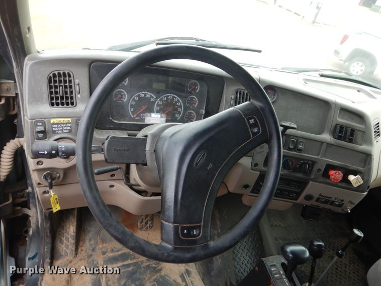 image for item EC9230 2008 Sterling LT8500 dump truck