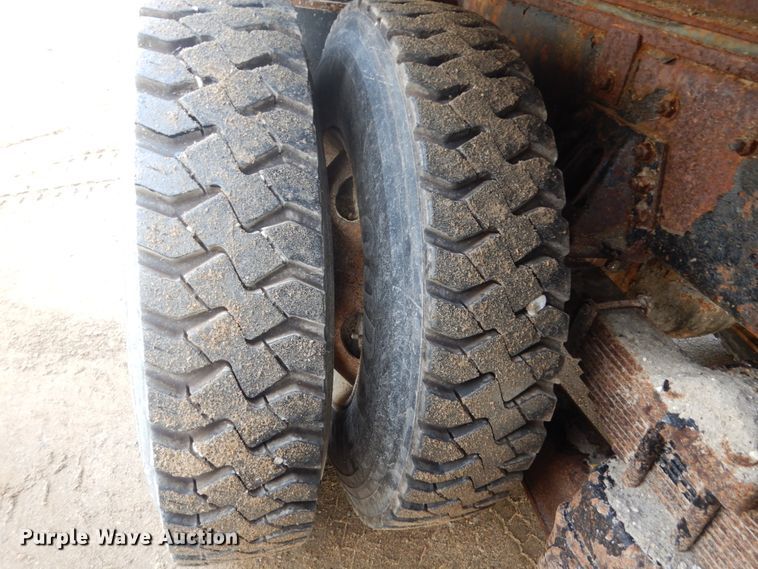 image for item EC9230 2008 Sterling LT8500 dump truck