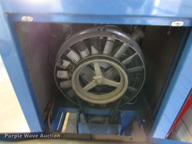 image for item FD9312 Mako 4500 breathing apparatus air compressor