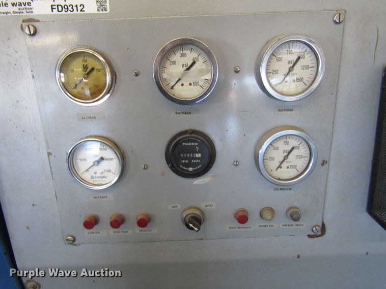 image for item FD9312 Mako 4500 breathing apparatus air compressor