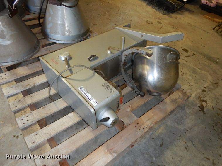 image for item FD9683 Univex M20 mixer