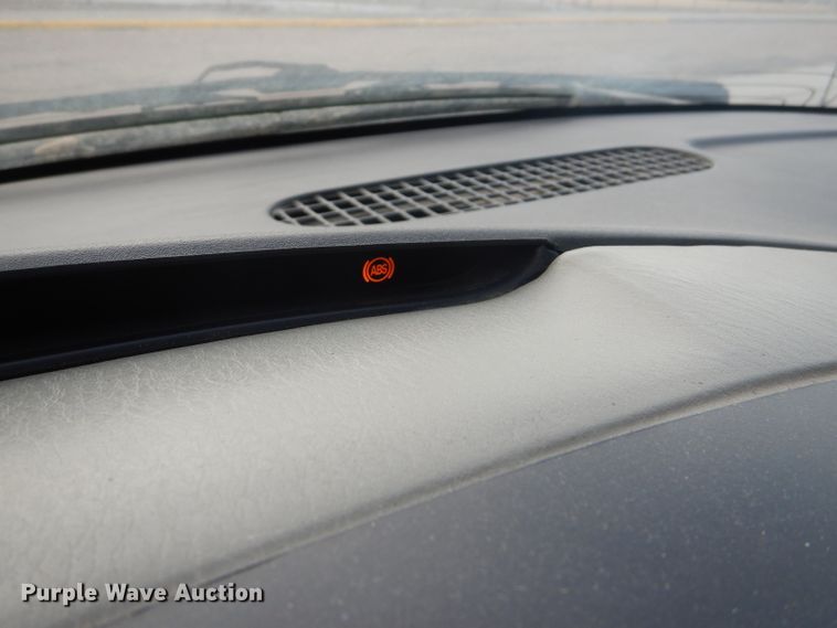 image for item FG9866 1997 Dodge Grand Caravan SE van