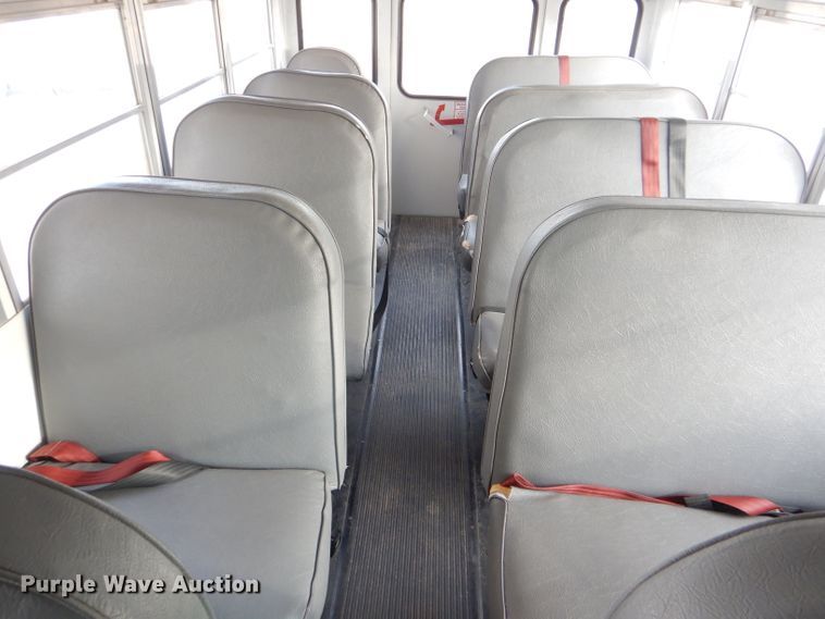 image for item FG9867 1995 Chevrolet G30 school bus