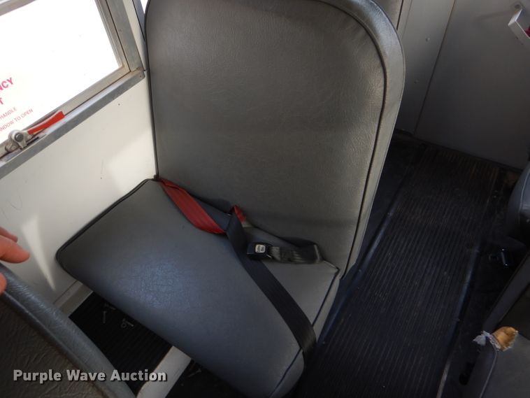 image for item FG9867 1995 Chevrolet G30 school bus