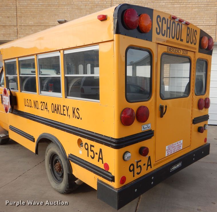 image for item FG9867 1995 Chevrolet G30 school bus