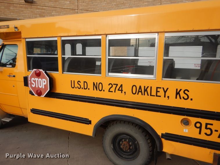 image for item FG9867 1995 Chevrolet G30 school bus