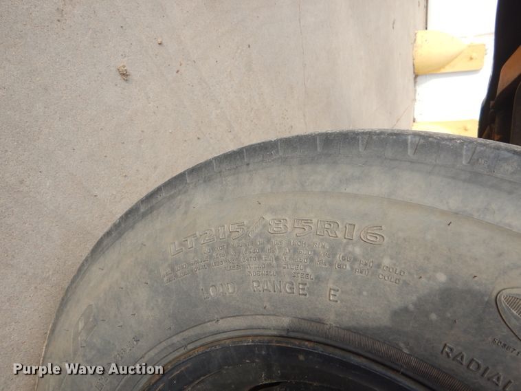 image for item FG9867 1995 Chevrolet G30 school bus