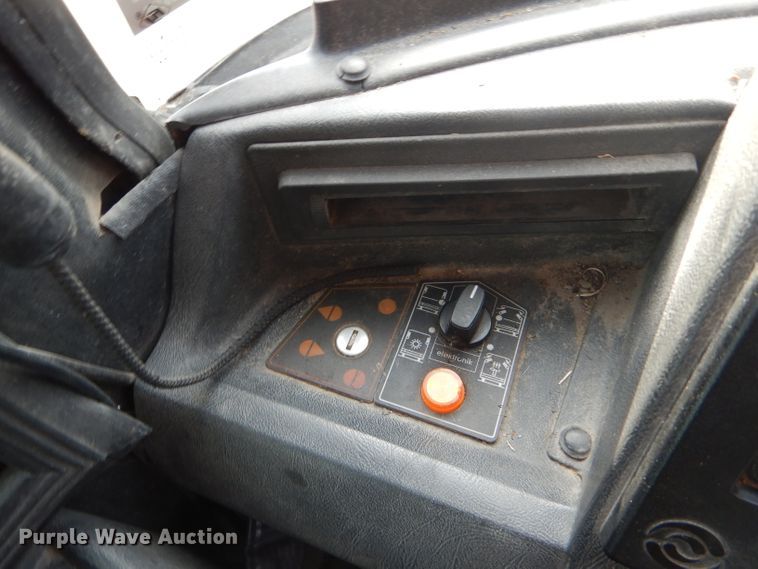 image for item FG9868 1999 Setra S217HDH coach bus