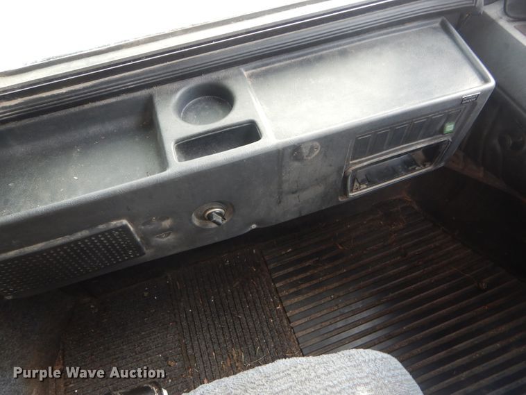 image for item FG9868 1999 Setra S217HDH coach bus