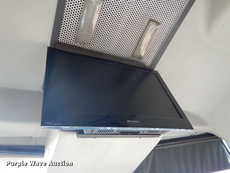 image for item FG9868 1999 Setra S217HDH coach bus