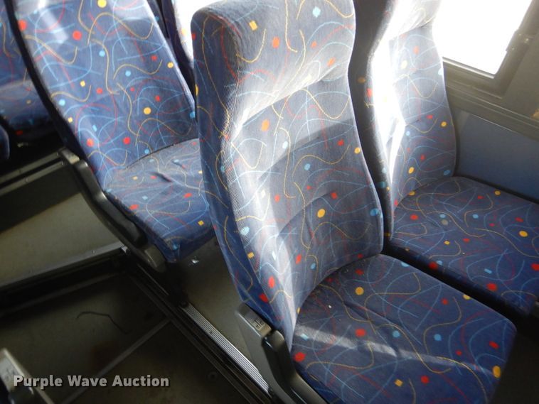 image for item FG9868 1999 Setra S217HDH coach bus