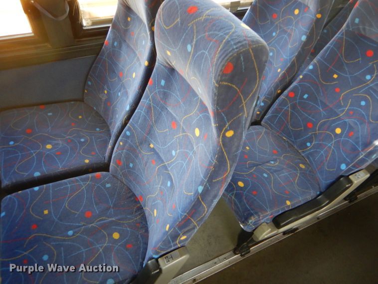 image for item FG9868 1999 Setra S217HDH coach bus