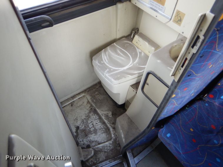 image for item FG9868 1999 Setra S217HDH coach bus