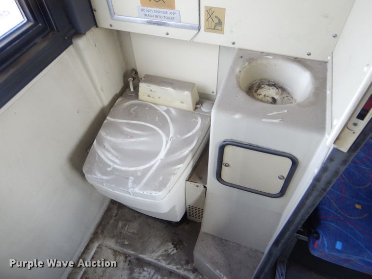 image for item FG9868 1999 Setra S217HDH coach bus