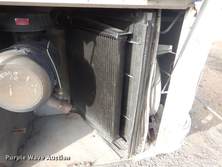 image for item FG9868 1999 Setra S217HDH coach bus