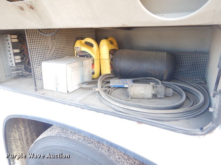 image for item FG9868 1999 Setra S217HDH coach bus