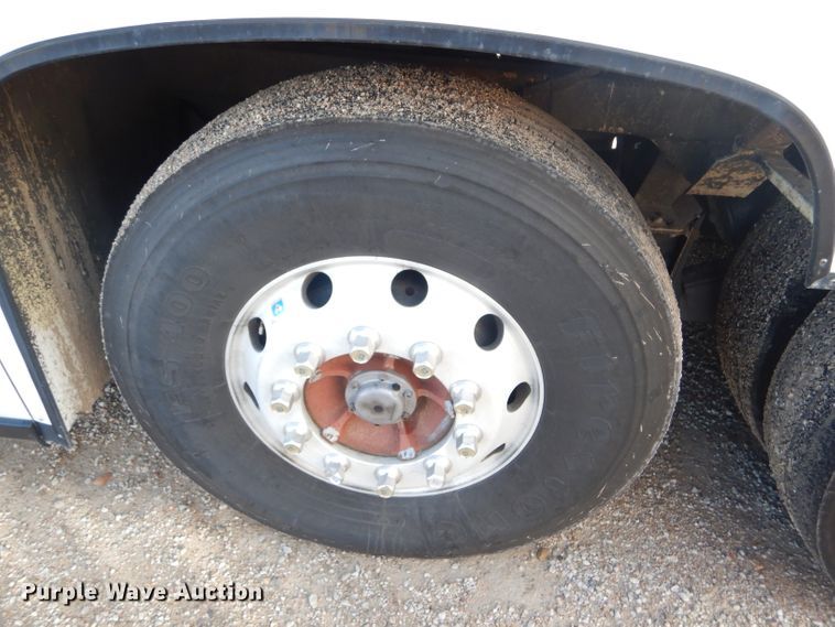 image for item FG9868 1999 Setra S217HDH coach bus