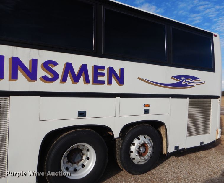 image for item FG9868 1999 Setra S217HDH coach bus