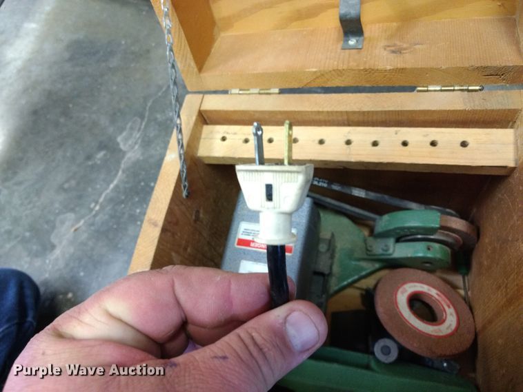 image for item FG9891 Powermatic 225 planer