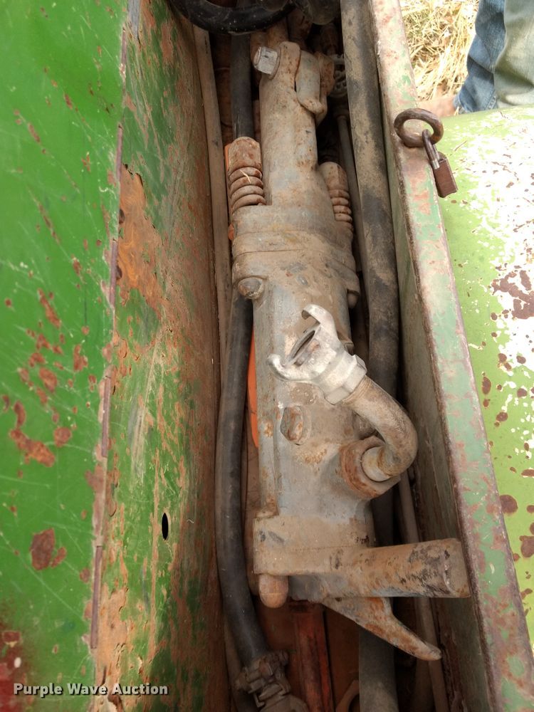 image for item FG9894 Sullivan air compressor