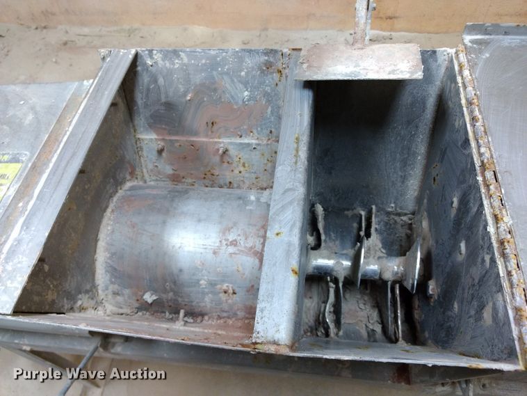 Walker pug mill in Hays, KS Item FG9903 sold Purple Wave