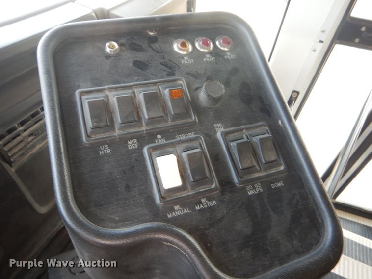 image for item FG9916 2004 Chevrolet Express G3500 Blue Bird school bus