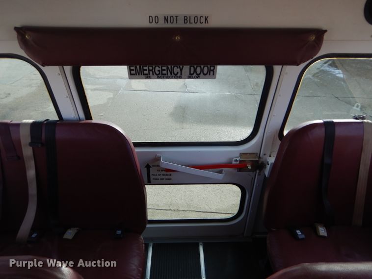 image for item FG9916 2004 Chevrolet Express G3500 Blue Bird school bus