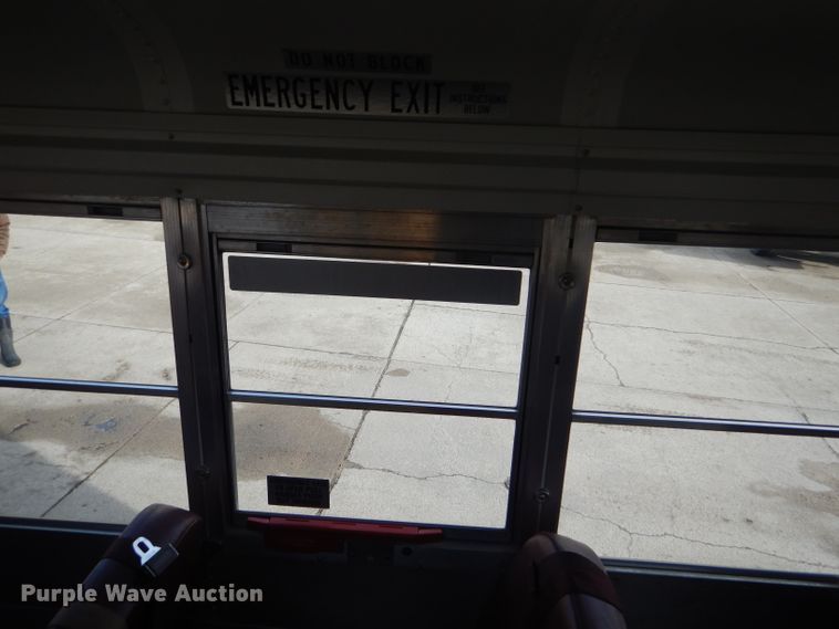 image for item FG9916 2004 Chevrolet Express G3500 Blue Bird school bus