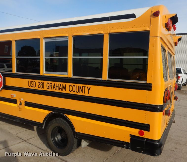 image for item FG9916 2004 Chevrolet Express G3500 Blue Bird school bus