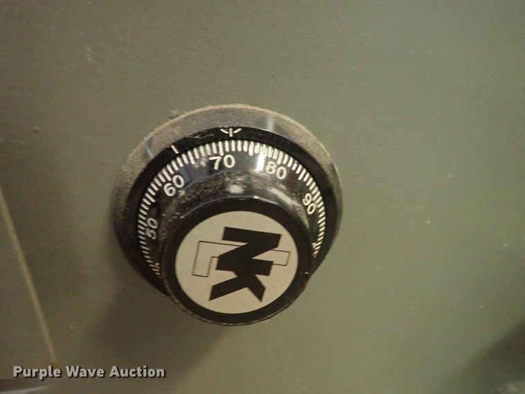 image for item FK9732 NKL BSM181614 safe
