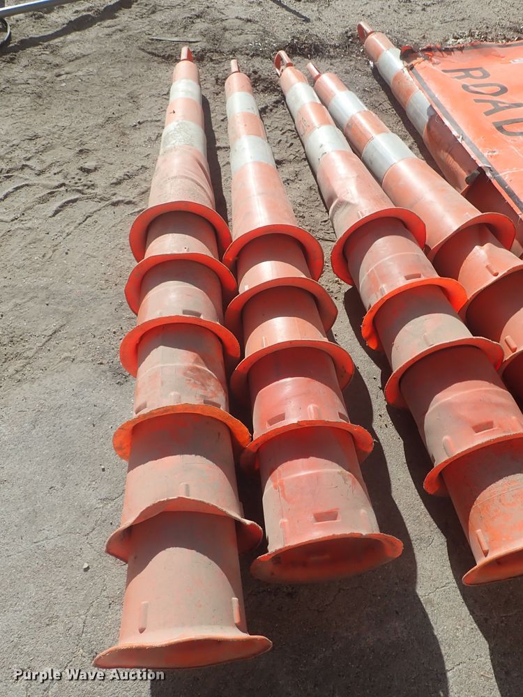 image for item FK9738 Cones and signs
