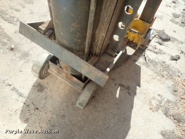 image for item FK9740 Walker jack