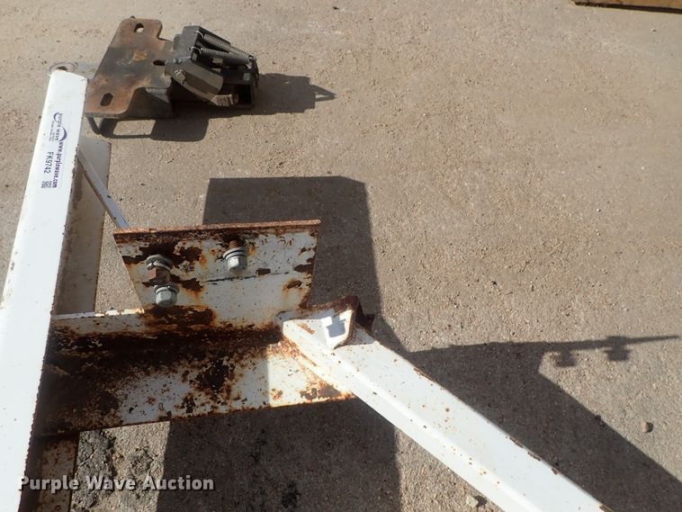 image for item FK9742 (2) hitches