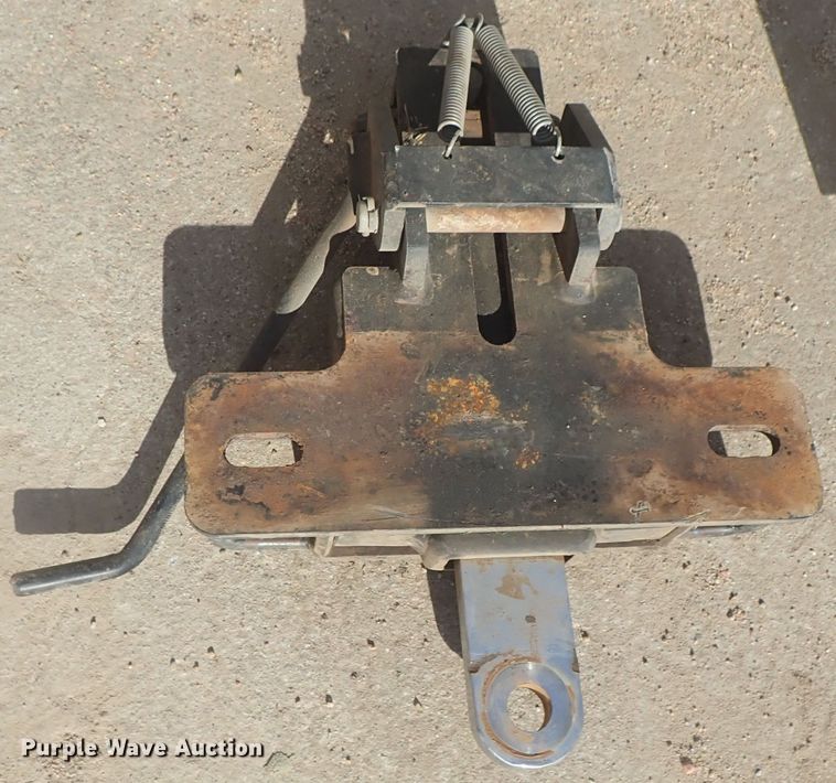 image for item FK9742 (2) hitches