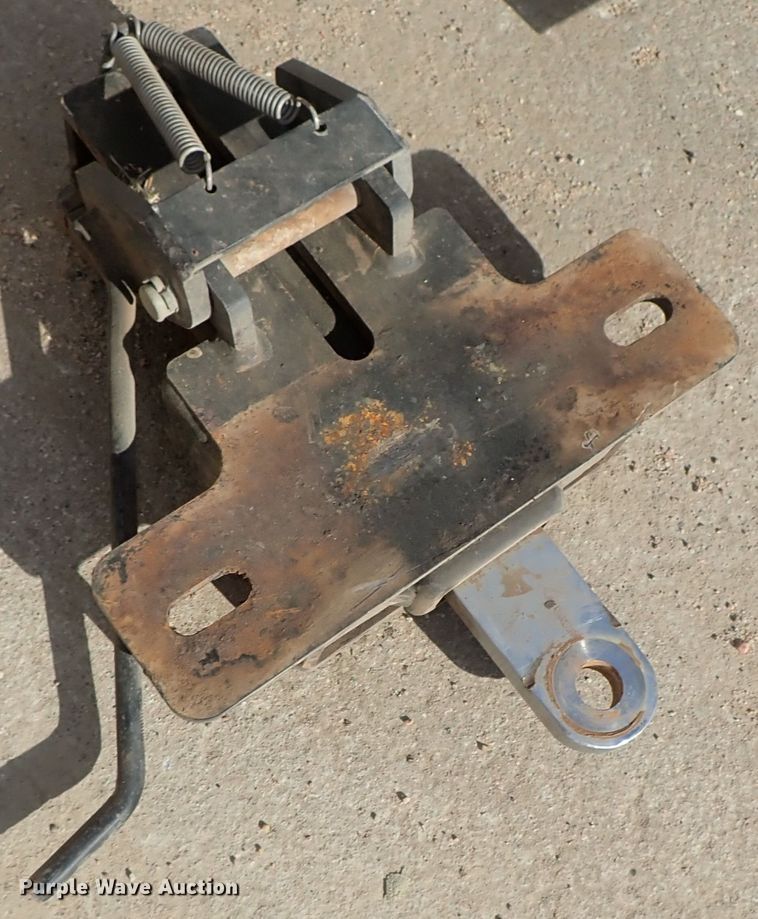 image for item FK9742 (2) hitches