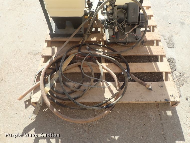 image for item FK9743 (2) poly tanks