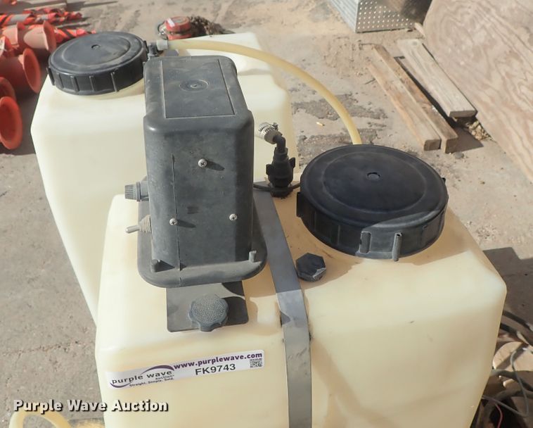 image for item FK9743 (2) poly tanks