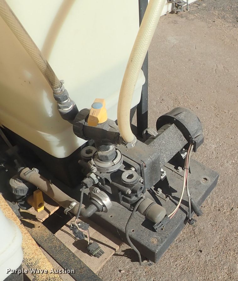 image for item FK9743 (2) poly tanks