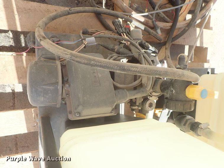 image for item FK9743 (2) poly tanks