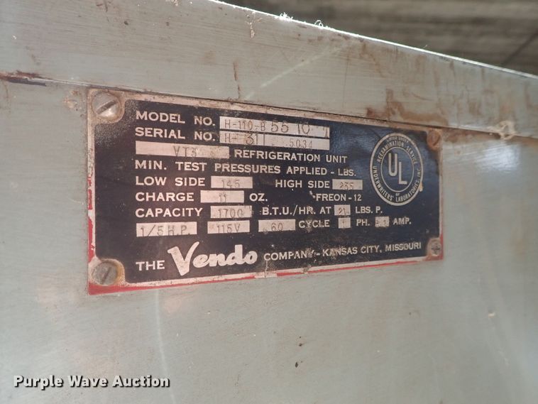 image for item FK9749 Vendo vending machine