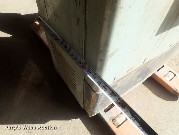 image for item FK9749 Vendo vending machine