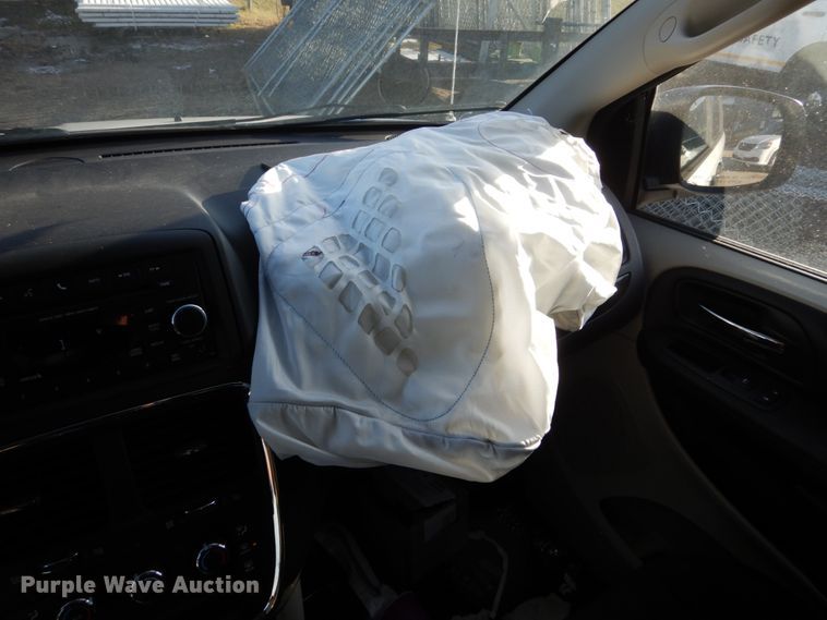 image for item FU9031 2014 Dodge Ram van